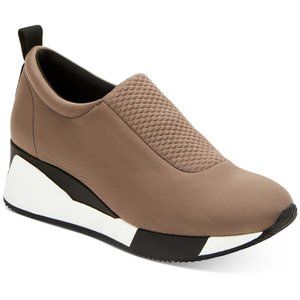 Alfani Womens Walkerr Taupe Textured Casual and Fashion Sneakers Shoes Size 8.5M